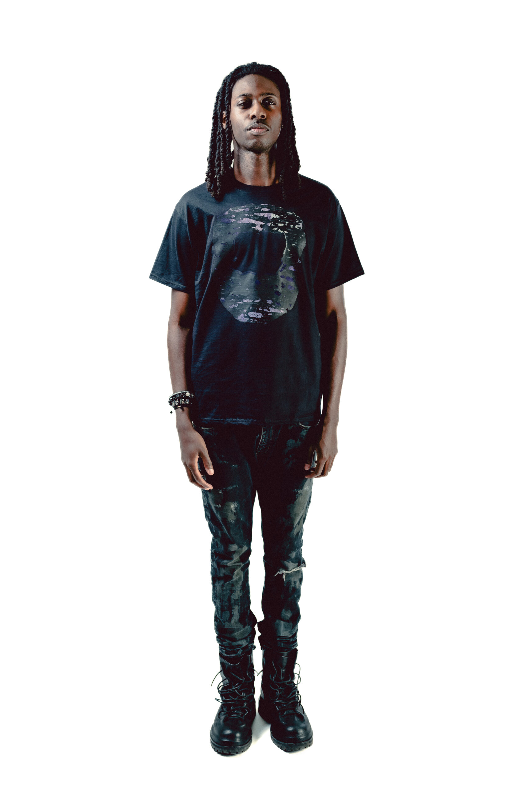 Distress Fangz Tshirt